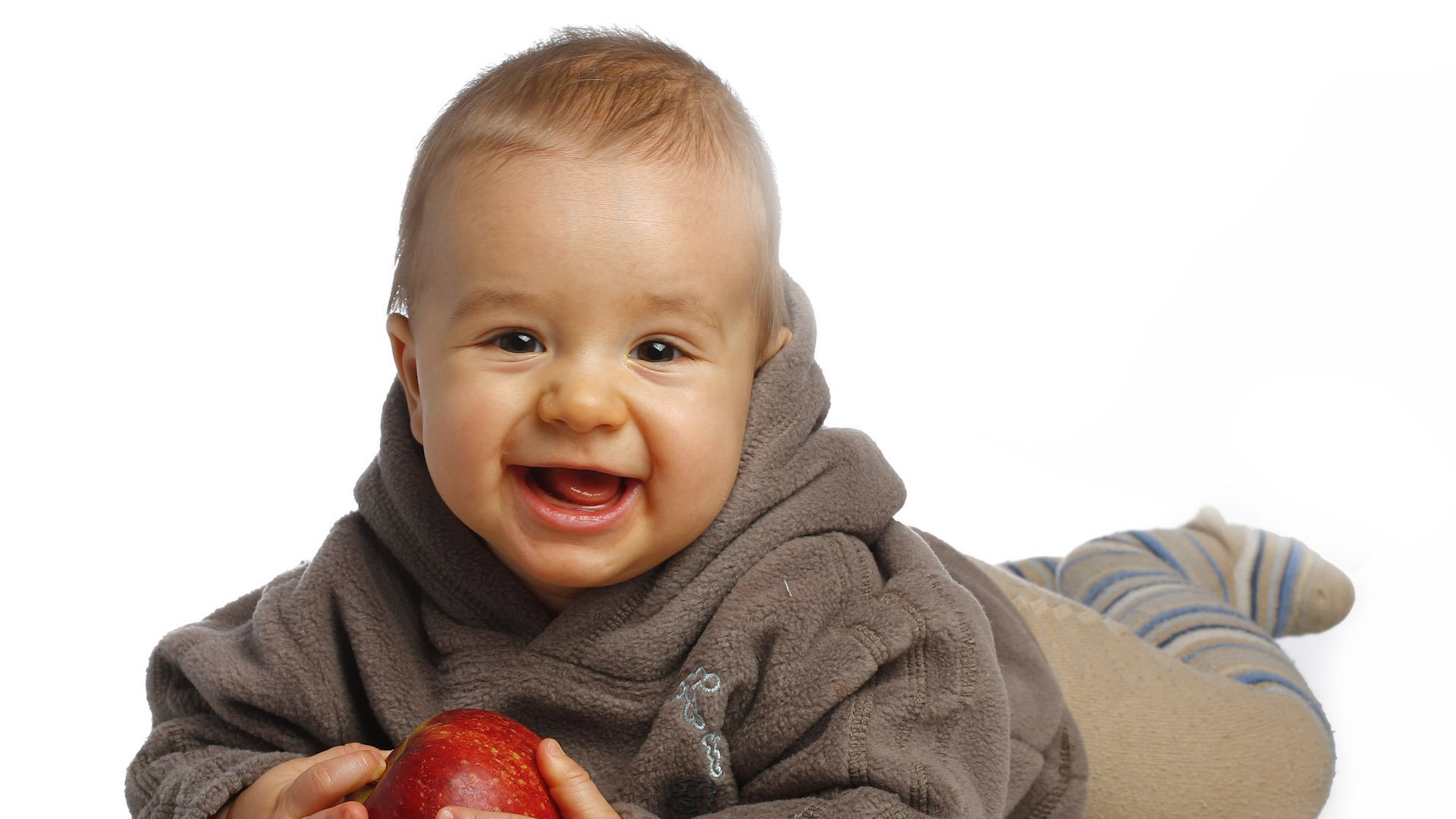 有偿捐卵联系2014年试管婴儿成功率